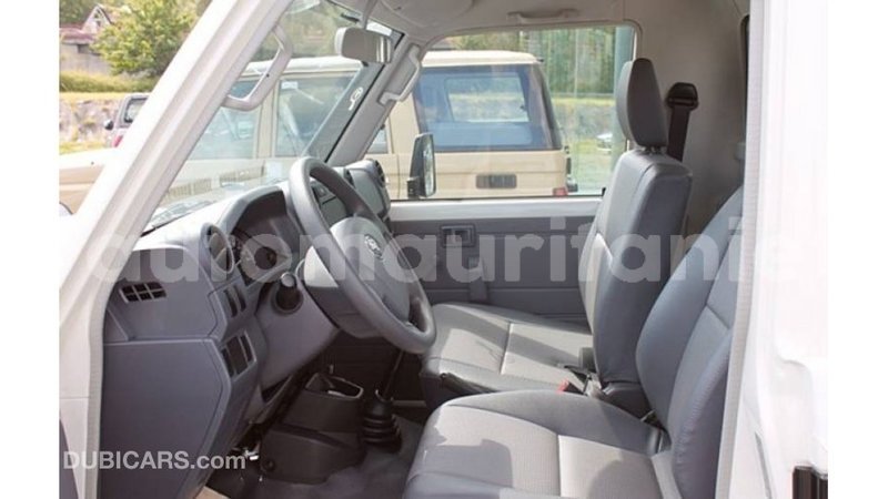 Big with watermark toyota land cruiser adrar import dubai 2367