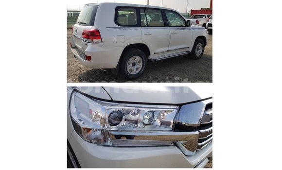 Acheter Import Voiture Toyota Land Cruiser Blanc à Import - Dubai, Adrar Acheter Import Voiture Toyota Land Cruiser Blanc à Import - Dubai, Adrar