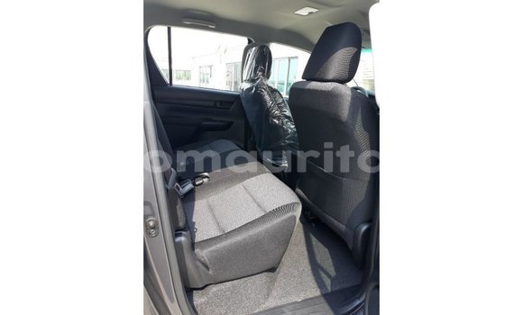 Buy Import Toyota Hilux Black Car in Import - Dubai in Adrar Buy Import Toyota Hilux Black Car in Import - Dubai in Adrar