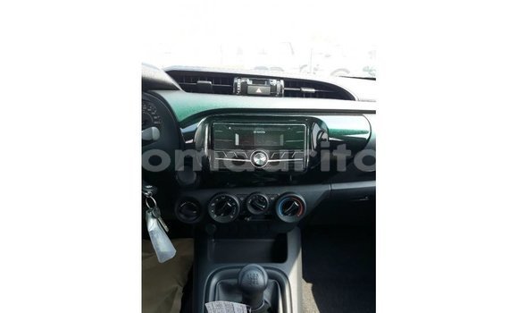 Buy Import Toyota Hilux Black Car in Import - Dubai in Adrar Buy Import Toyota Hilux Black Car in Import - Dubai in Adrar