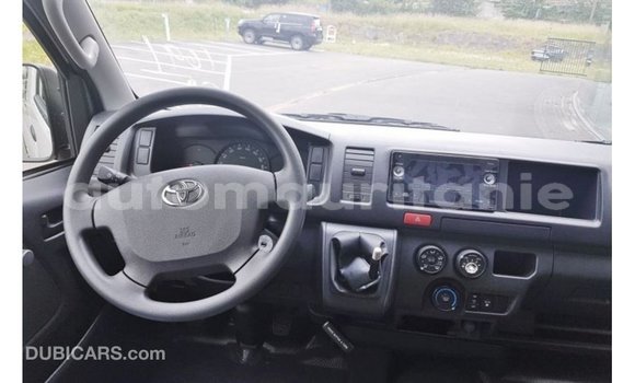 Buy Import Toyota Hiace White Car in Import - Dubai in Adrar Buy Import Toyota Hiace White Car in Import - Dubai in Adrar