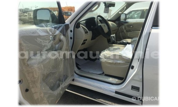 Acheter Import Voiture Nissan Patrol Blanc à Import - Dubai, Adrar Acheter Import Voiture Nissan Patrol Blanc à Import - Dubai, Adrar