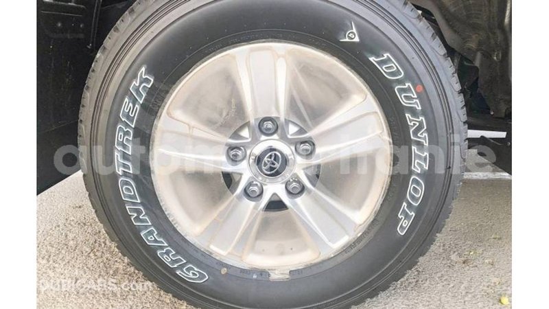 Big with watermark toyota land cruiser adrar import dubai 2381