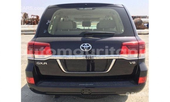 Acheter Import Voiture Toyota Land Cruiser Noir à Import - Dubai, Adrar Acheter Import Voiture Toyota Land Cruiser Noir à Import - Dubai, Adrar