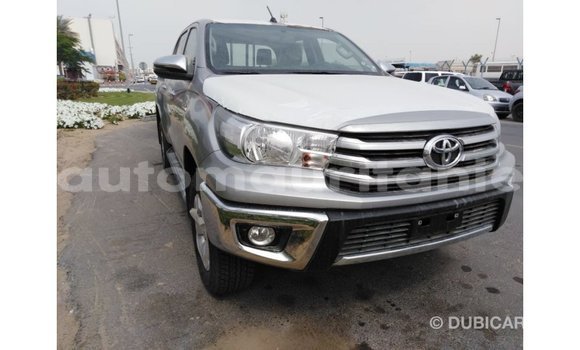 Acheter Import Voiture Toyota Hilux Autre à Import - Dubai, Adrar Acheter Import Voiture Toyota Hilux Autre à Import - Dubai, Adrar