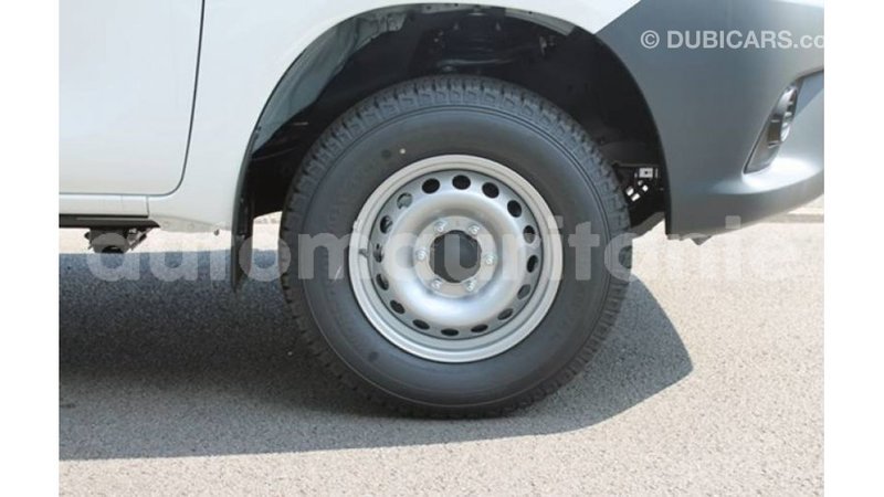 Big with watermark toyota hilux adrar import dubai 2391