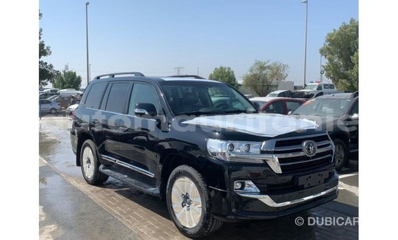 Acheter Import Voiture Toyota Land Cruiser Noir à Import - Dubai, Adrar Acheter Import Voiture Toyota Land Cruiser Noir à Import - Dubai, Adrar