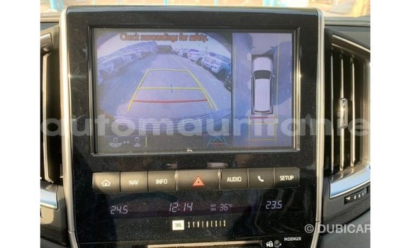 Acheter Import Voiture Toyota Land Cruiser Noir à Import - Dubai, Adrar Acheter Import Voiture Toyota Land Cruiser Noir à Import - Dubai, Adrar