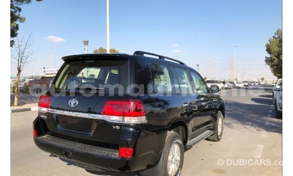 Acheter Import Voiture Toyota Land Cruiser Noir à Import - Dubai, Adrar Acheter Import Voiture Toyota Land Cruiser Noir à Import - Dubai, Adrar