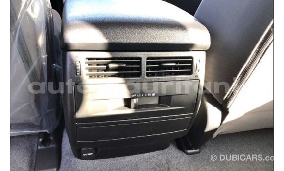 Acheter Import Voiture Toyota Land Cruiser Noir à Import - Dubai, Adrar Acheter Import Voiture Toyota Land Cruiser Noir à Import - Dubai, Adrar