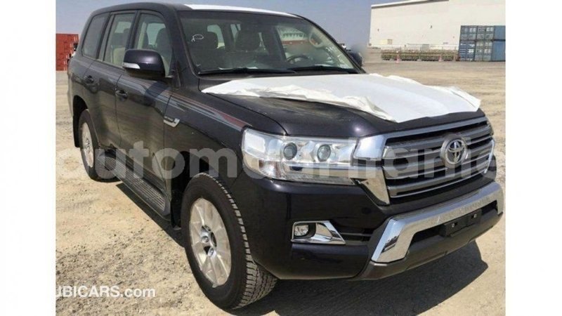Big with watermark toyota land cruiser adrar import dubai 2400