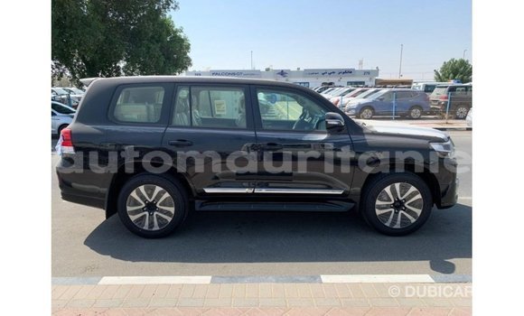 Acheter Import Voiture Toyota Land Cruiser Noir à Import - Dubai, Adrar Acheter Import Voiture Toyota Land Cruiser Noir à Import - Dubai, Adrar