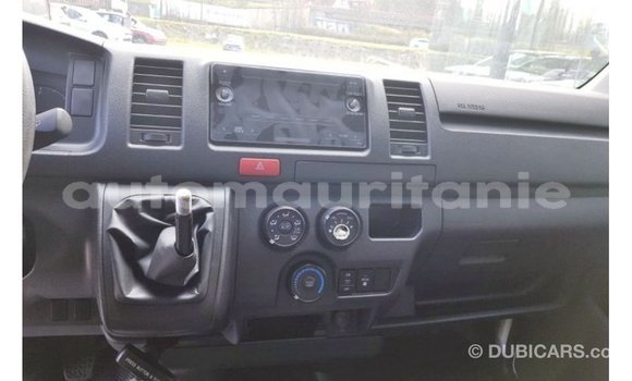 Acheter Import Voiture Toyota Hiace Blanc à Import - Dubai, Adrar Acheter Import Voiture Toyota Hiace Blanc à Import - Dubai, Adrar