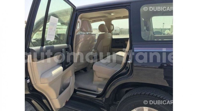 Big with watermark toyota land cruiser adrar import dubai 2408