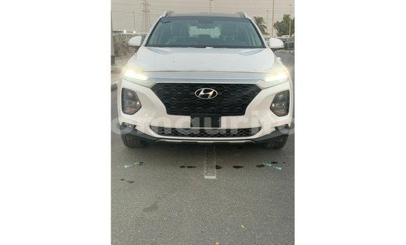 Acheter Import Voiture Hyundai Santa Fe Blanc à Import - Dubai, Adrar Acheter Import Voiture Hyundai Santa Fe Blanc à Import - Dubai, Adrar