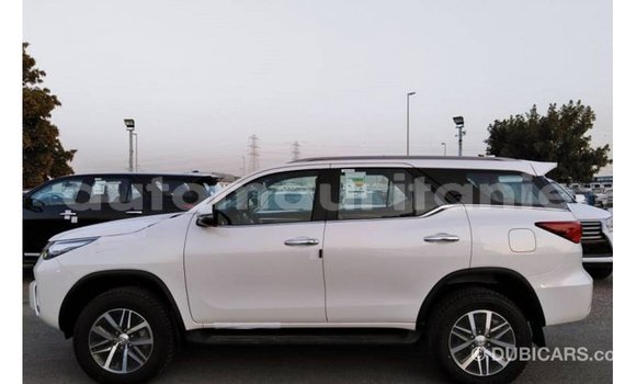 Buy Import Toyota Fortuner White Car in Import - Dubai in Adrar Buy Import Toyota Fortuner White Car in Import - Dubai in Adrar