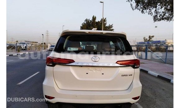 Buy Import Toyota Fortuner White Car in Import - Dubai in Adrar Buy Import Toyota Fortuner White Car in Import - Dubai in Adrar