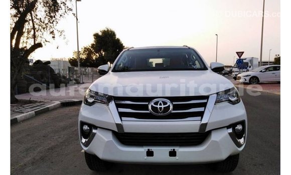 Buy Import Toyota Fortuner White Car in Import - Dubai in Adrar Buy Import Toyota Fortuner White Car in Import - Dubai in Adrar