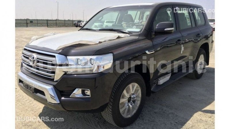 Big with watermark toyota land cruiser adrar import dubai 2423