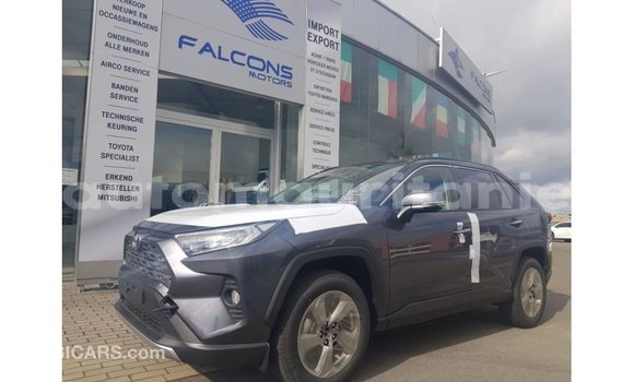 Acheter Import Utilitaire Toyota HiAce Autre à Import - Dubai, Adrar Acheter Import Utilitaire Toyota HiAce Autre à Import - Dubai, Adrar