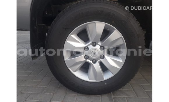 Acheter Import Voiture Toyota Hilux Autre à Import - Dubai, Adrar Acheter Import Voiture Toyota Hilux Autre à Import - Dubai, Adrar