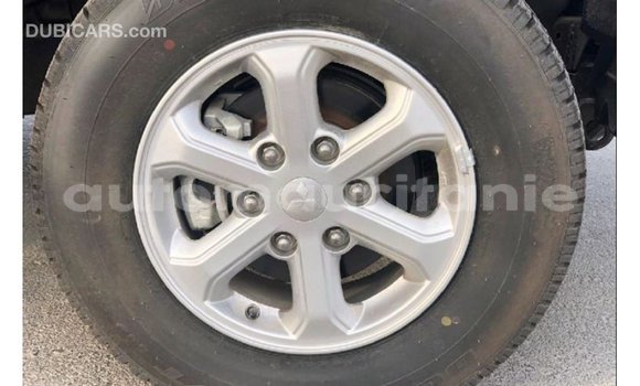 Acheter Import Voiture Mitsubishi L200 Marron à Import - Dubai, Adrar Acheter Import Voiture Mitsubishi L200 Marron à Import - Dubai, Adrar