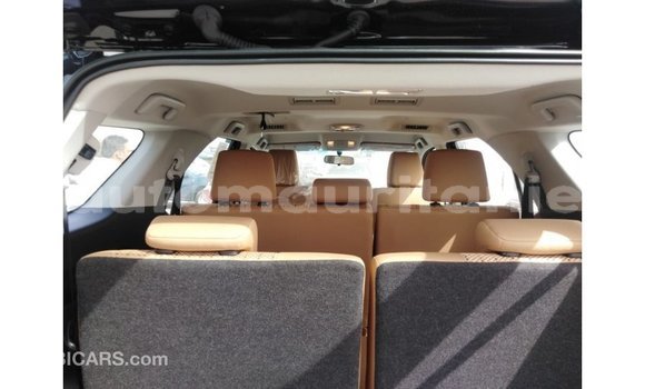 Acheter Import Voiture Toyota Fortuner Noir à Import - Dubai, Adrar Acheter Import Voiture Toyota Fortuner Noir à Import - Dubai, Adrar