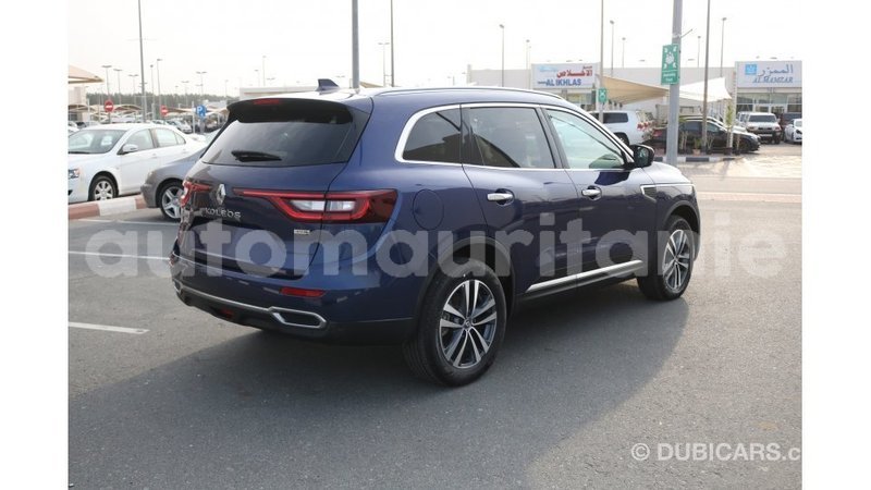 Big with watermark renault 4 adrar import dubai 2440