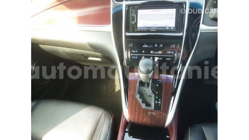 Big with watermark toyota harrier adrar import dubai 2447