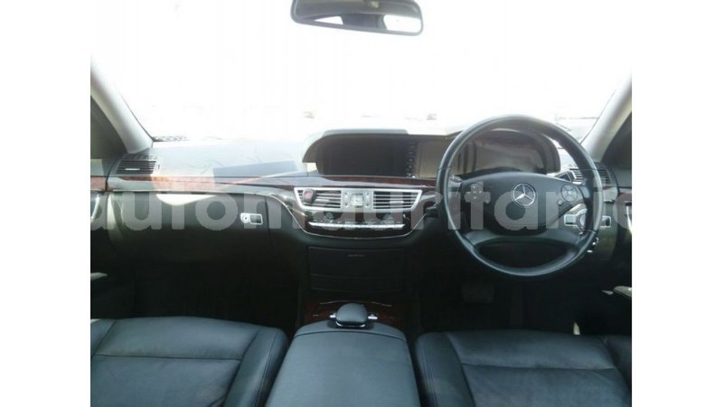 Big with watermark mercedes benz 190 adrar import dubai 2448