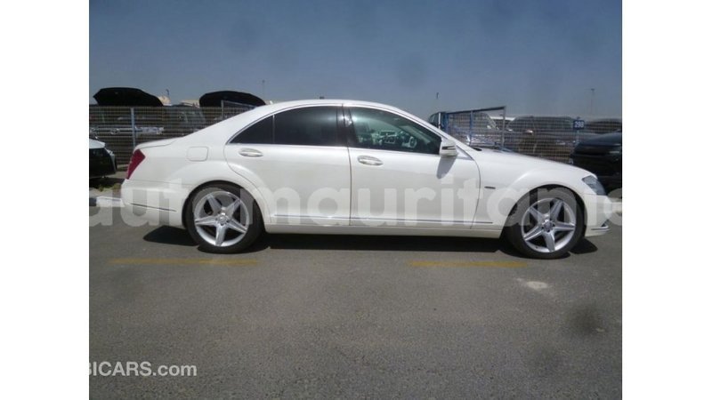 Big with watermark mercedes benz 190 adrar import dubai 2448