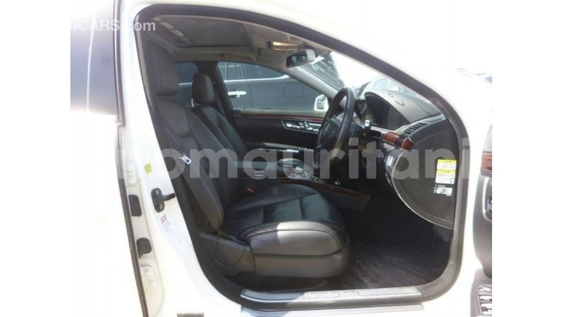 Big with watermark mercedes benz 190 adrar import dubai 2448