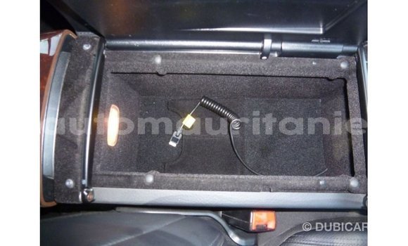 Acheter Import Voiture Mercedes-Benz 190 Blanc à Import - Dubai, Adrar Acheter Import Voiture Mercedes-Benz 190 Blanc à Import - Dubai, Adrar