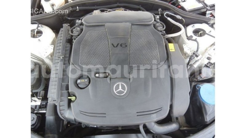 Big with watermark mercedes benz 190 adrar import dubai 2448