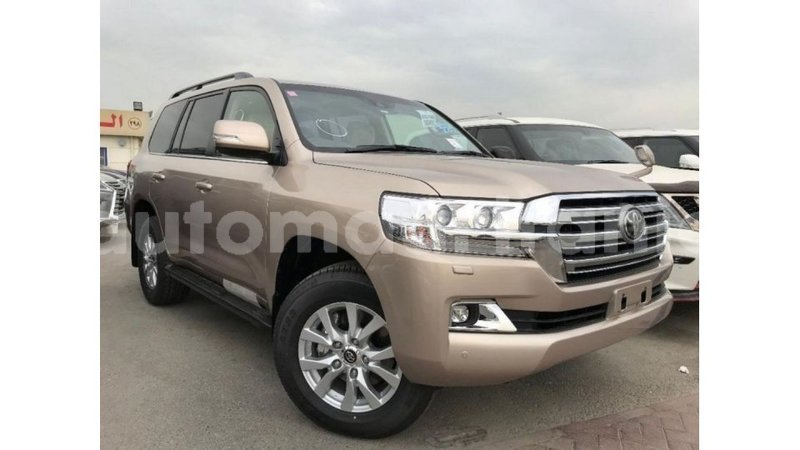 Big with watermark toyota land cruiser adrar import dubai 2452