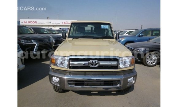 Buy Import Toyota Land Cruiser Beige Car in Import - Dubai in Adrar Buy Import Toyota Land Cruiser Beige Car in Import - Dubai in Adrar
