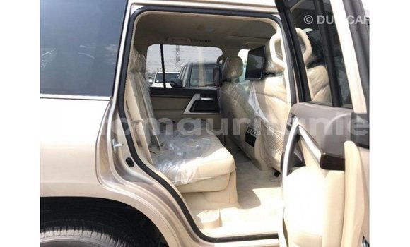Buy Import Toyota Land Cruiser Other Car in Import - Dubai in Adrar Buy Import Toyota Land Cruiser Other Car in Import - Dubai in Adrar