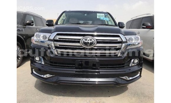 Acheter Import Voiture Toyota Land Cruiser Noir à Import - Dubai, Adrar Acheter Import Voiture Toyota Land Cruiser Noir à Import - Dubai, Adrar