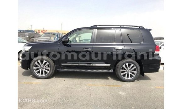 Acheter Import Voiture Toyota Land Cruiser Noir à Import - Dubai, Adrar Acheter Import Voiture Toyota Land Cruiser Noir à Import - Dubai, Adrar