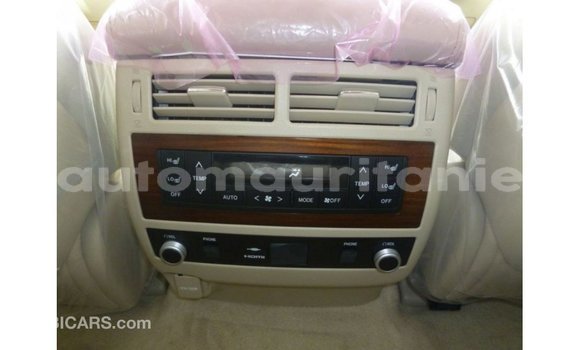 Acheter Import Voiture Toyota Land Cruiser Blanc à Import - Dubai, Adrar Acheter Import Voiture Toyota Land Cruiser Blanc à Import - Dubai, Adrar