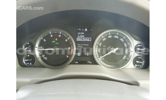 Acheter Import Voiture Toyota Land Cruiser Blanc à Import - Dubai, Adrar Acheter Import Voiture Toyota Land Cruiser Blanc à Import - Dubai, Adrar