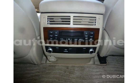 Acheter Import Voiture Toyota Land Cruiser Noir à Import - Dubai, Adrar Acheter Import Voiture Toyota Land Cruiser Noir à Import - Dubai, Adrar
