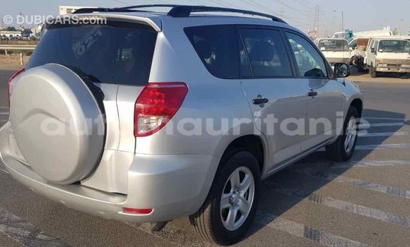 Acheter Import Voiture Toyota RAV4 Autre à Import - Dubai, Adrar Acheter Import Voiture Toyota RAV4 Autre à Import - Dubai, Adrar