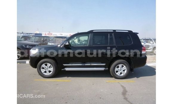 Acheter Import Voiture Toyota Land Cruiser Noir à Import - Dubai, Adrar Acheter Import Voiture Toyota Land Cruiser Noir à Import - Dubai, Adrar