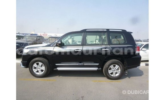 Acheter Import Voiture Toyota Land Cruiser Noir à Import - Dubai, Adrar Acheter Import Voiture Toyota Land Cruiser Noir à Import - Dubai, Adrar