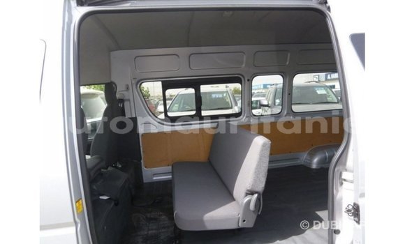 Acheter Import Voiture Toyota Hiace Autre à Import - Dubai, Adrar Acheter Import Voiture Toyota Hiace Autre à Import - Dubai, Adrar