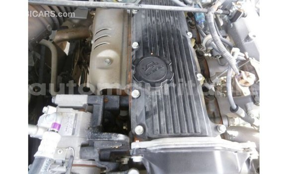 Acheter Import Voiture Toyota Land Cruiser Blanc à Import - Dubai, Adrar Acheter Import Voiture Toyota Land Cruiser Blanc à Import - Dubai, Adrar