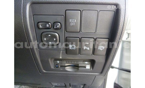 Buy Import Toyota Land Cruiser White Car in Import - Dubai in Adrar Buy Import Toyota Land Cruiser White Car in Import - Dubai in Adrar