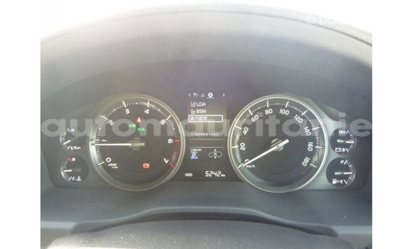 Buy Import Toyota Land Cruiser White Car in Import - Dubai in Adrar Buy Import Toyota Land Cruiser White Car in Import - Dubai in Adrar