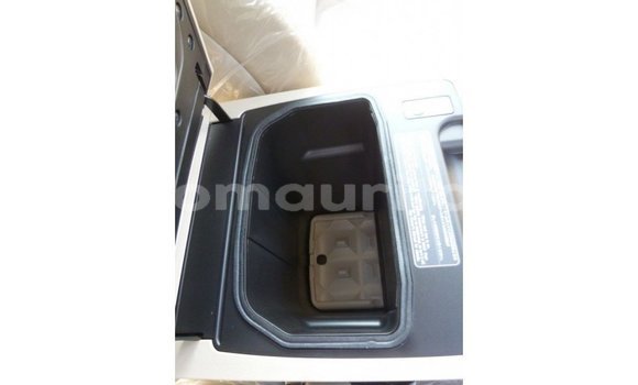 Acheter Import Voiture Toyota Land Cruiser Noir à Import - Dubai, Adrar Acheter Import Voiture Toyota Land Cruiser Noir à Import - Dubai, Adrar